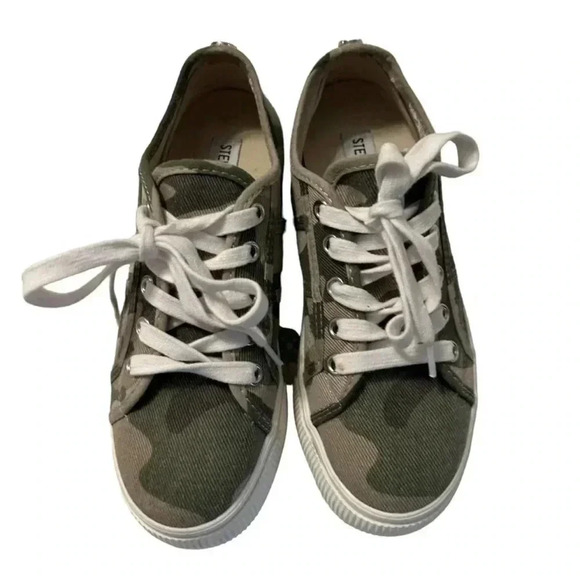 Steve Madden Women’s Camouflage Emmi Platform Sneakers Size 5.5 Great condition. - Picture 1 of 8